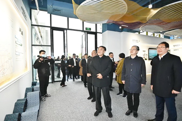 鹽城市紡織染整產業園掛牌“中國紡織行業兩化融合工作基地” 鹽城市紡織染整產業園掛牌“中國紡織行業兩化融合工作基地”