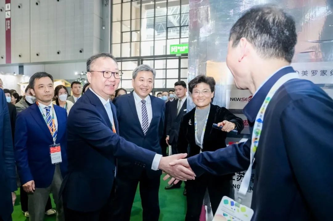 力為華夏添錦繡，織就神州好生活！2023中國紡聯春季聯展開幕式暨棉紡消費季活動啟動儀式舉行