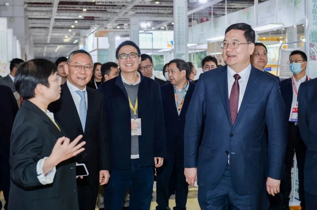 力為華夏添錦繡，織就神州好生活！2023中國紡聯春季聯展開幕式暨棉紡消費季活動啟動儀式舉行
