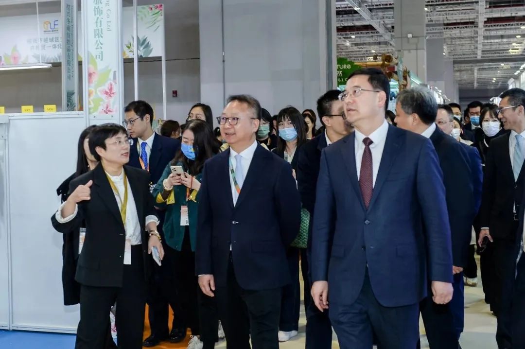 力為華夏添錦繡，織就神州好生活！2023中國紡聯春季聯展開幕式暨棉紡消費季活動啟動儀式舉行