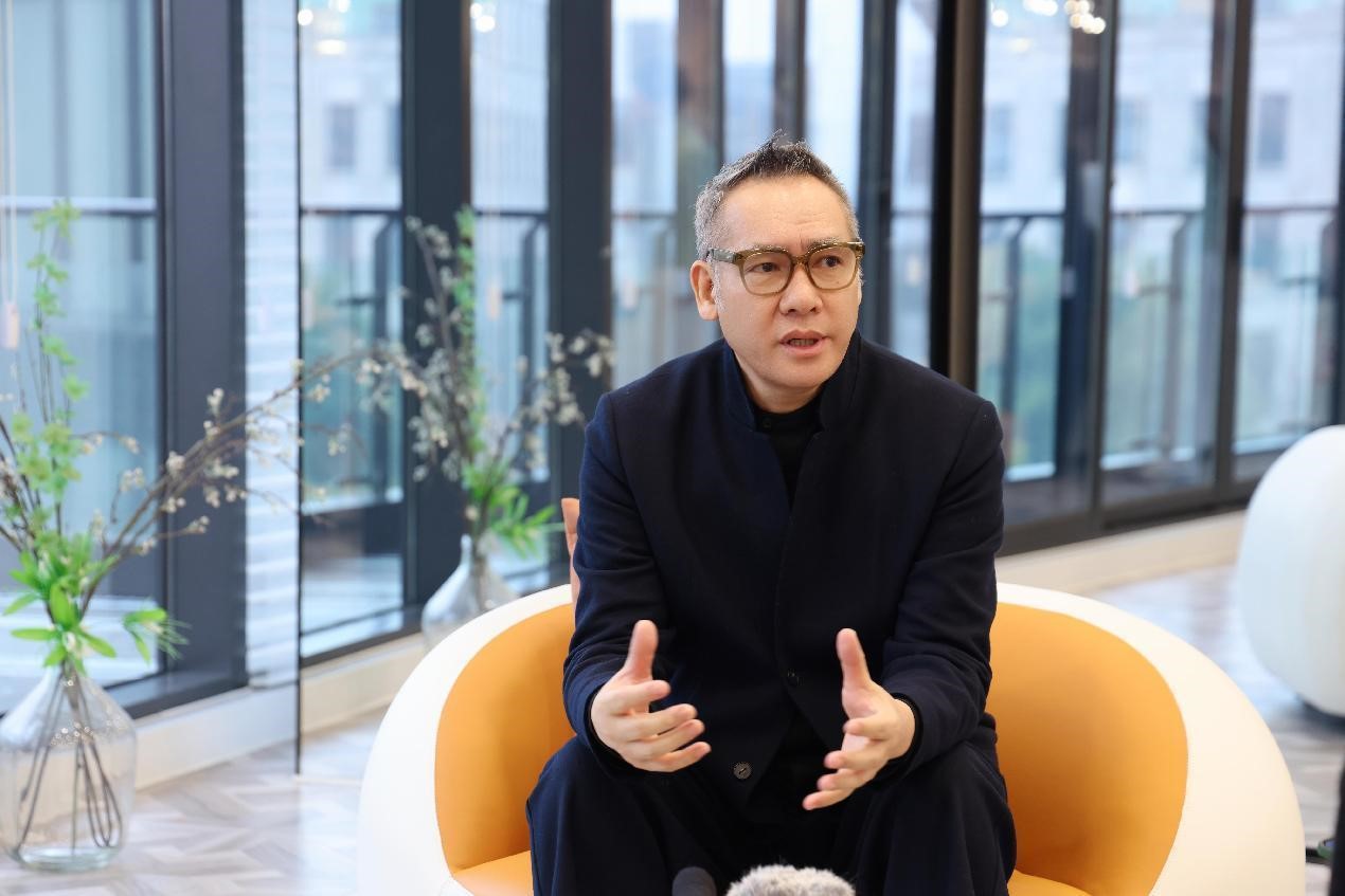當(dāng)玖姿JUZUI遇上王陶Taoray Wang，開(kāi)啟進(jìn)階國(guó)際品牌的&ldquo;繁花&rdquo;時(shí)代！