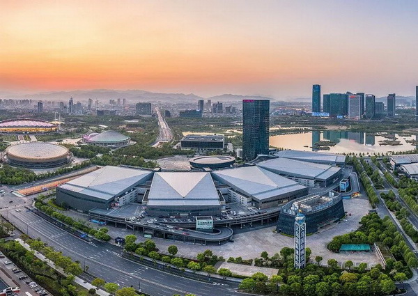 聯(lián)動(dòng) “市場之城” | 2025 PH Value 中國(義烏)國際針織供應(yīng)鏈博覽會(huì)正式啟航!