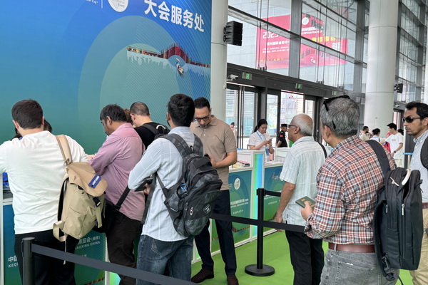 新形勢、新機遇，2025柯橋春季國際紡博會拉開帷幕，全方位展示中國紡織發展的強韌