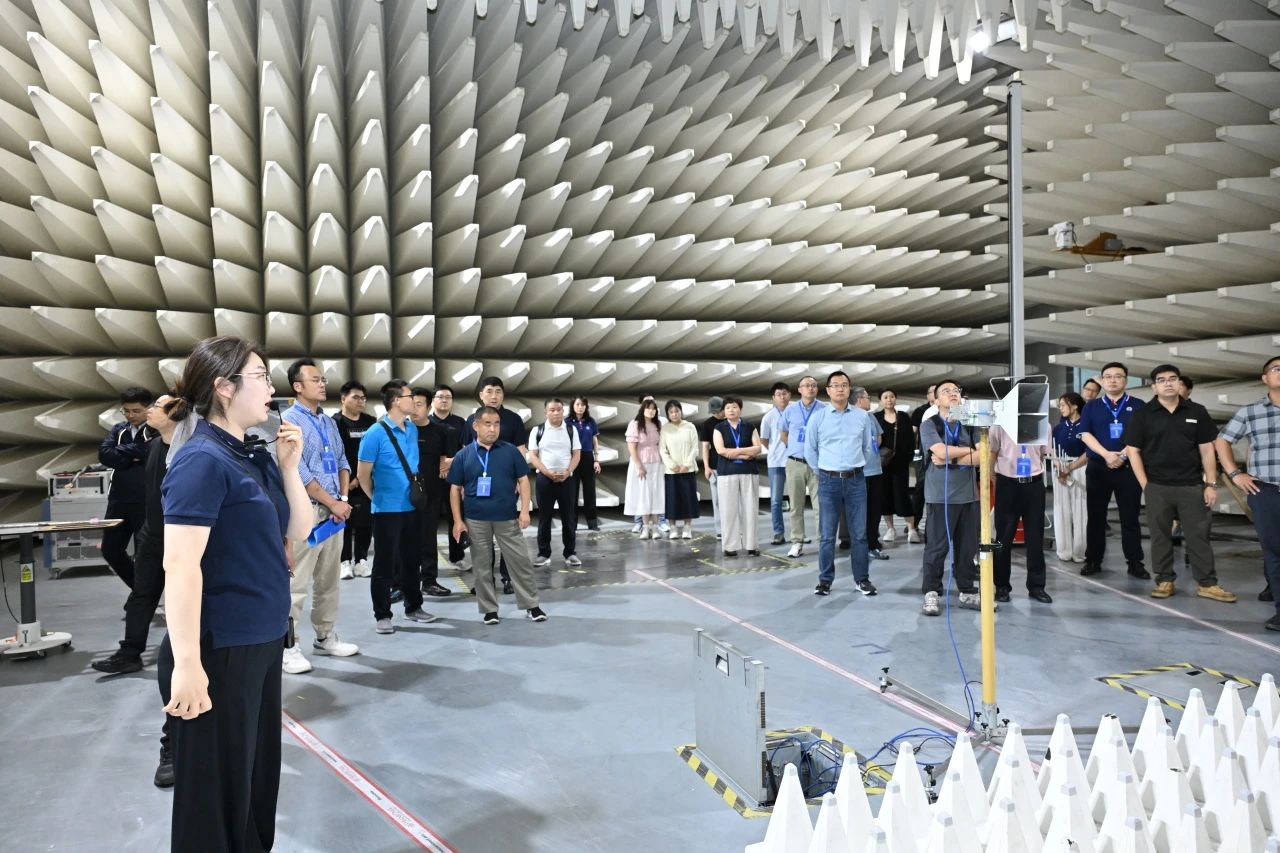 “繩智深藍,網啟未來”--2025年第五屆國際繩網大會在青島召開