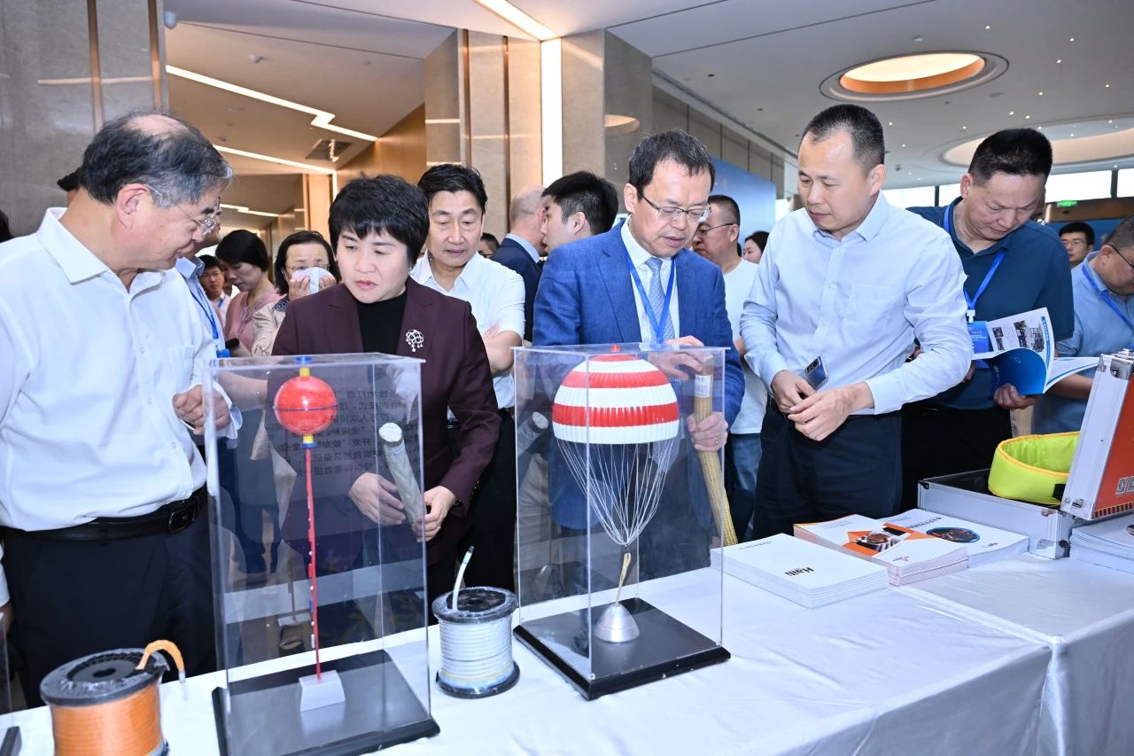 “繩智深藍,網啟未來”--2025年第五屆國際繩網大會在青島召開